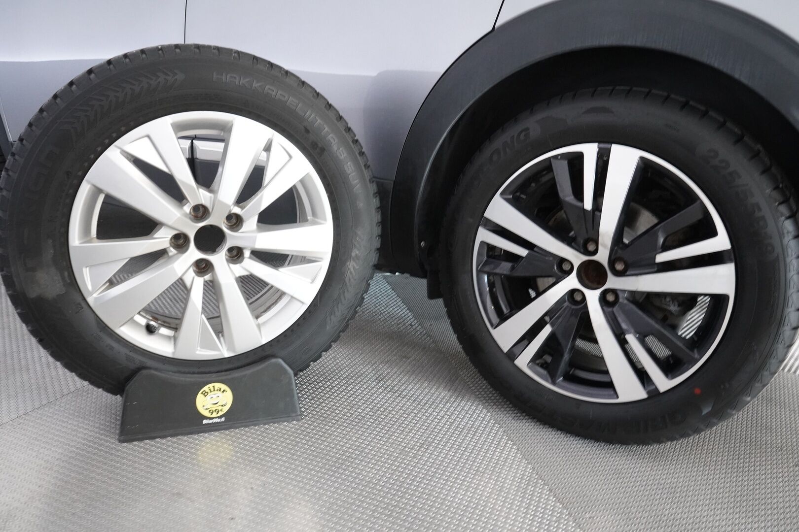 Peugeot 3008 2020 Allure PureTech 180 EAT8-automaatti - Koukku | Lohko | Vakkari | Appconnect | Muistipenkki nahoilla | Keyless | LED | Suomi-auto | Kahdet renkaat alumiinivanteilla | Juuri huollettu & katsastettu!