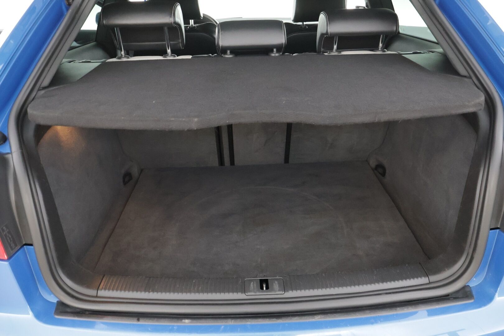 Audi S3 2007 2,0 TFSI 195 kW quattro - S-Line / Manuaali / Nahkasisusta / Urheiluistuimet / 2x Avain