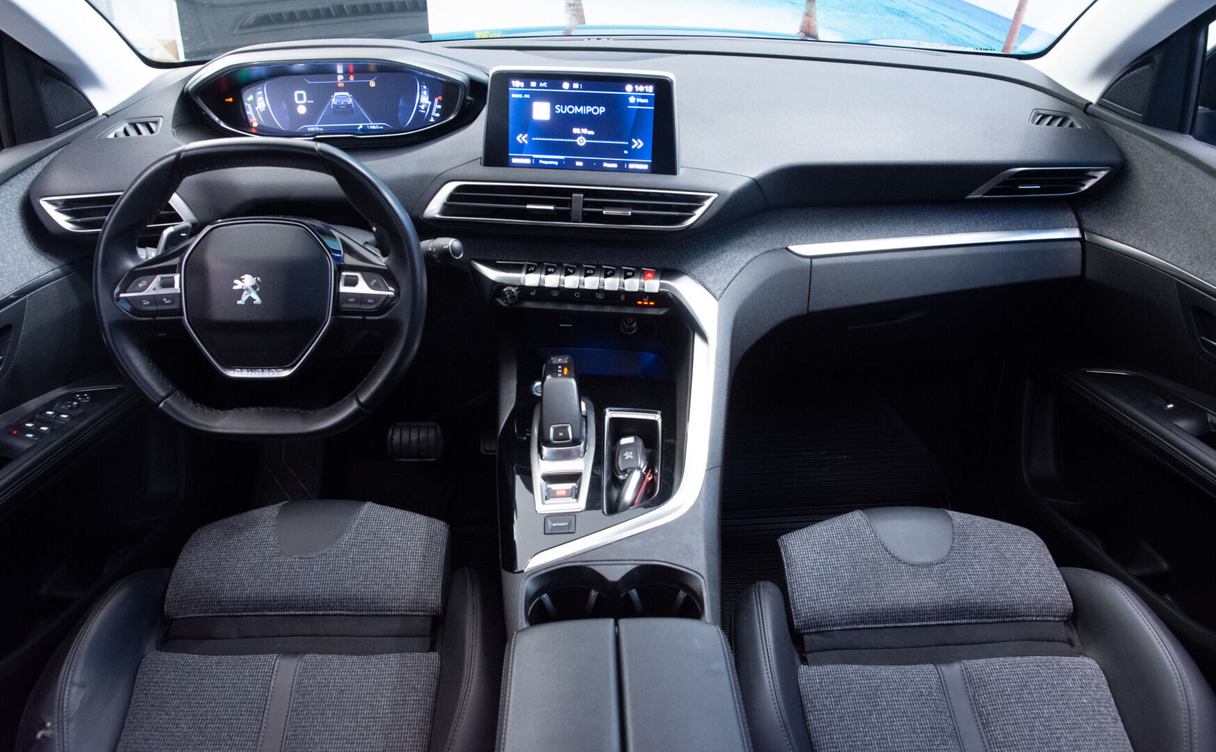 Peugeot 5008 2019 Allure PureTech 130 EAT8-automaatti *Kamera / BLIS / Kaistavahti / Sähköluukku / Ambient*