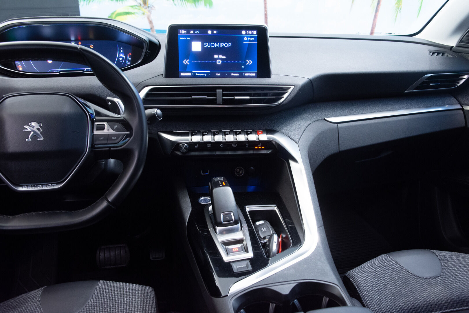 Peugeot 5008 2019 Allure PureTech 130 EAT8-automaatti *Kamera / BLIS / Kaistavahti / Sähköluukku / Ambient*