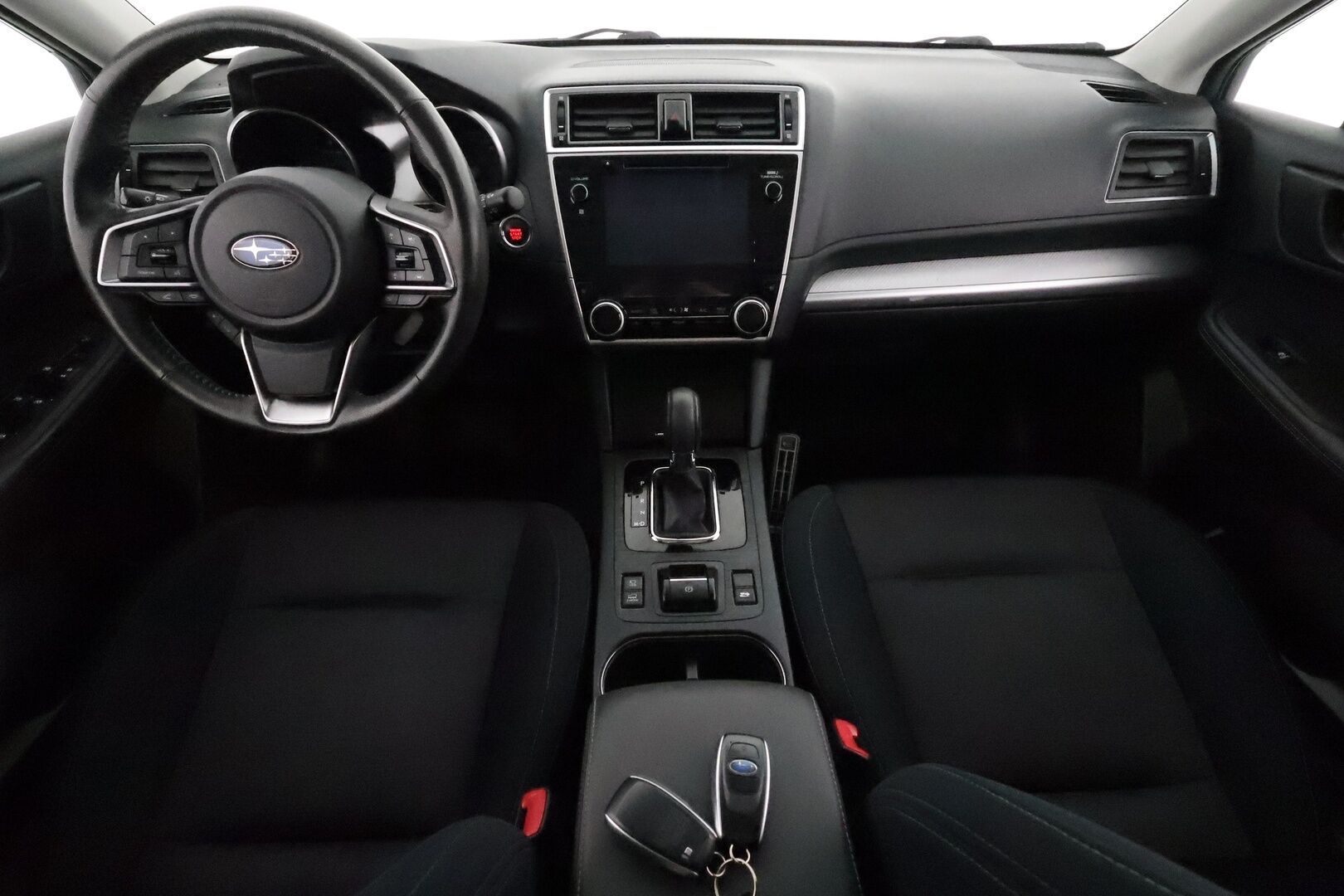 Subaru Outback 2018 2,5i Active CVT Winter **Adapt.Vakkari / LED-valot / P.Kamera / Sisätilanlämmitin / Koukku / Kaistavahti / Keyless** - Suomi-auto / Kahdet Renkaat