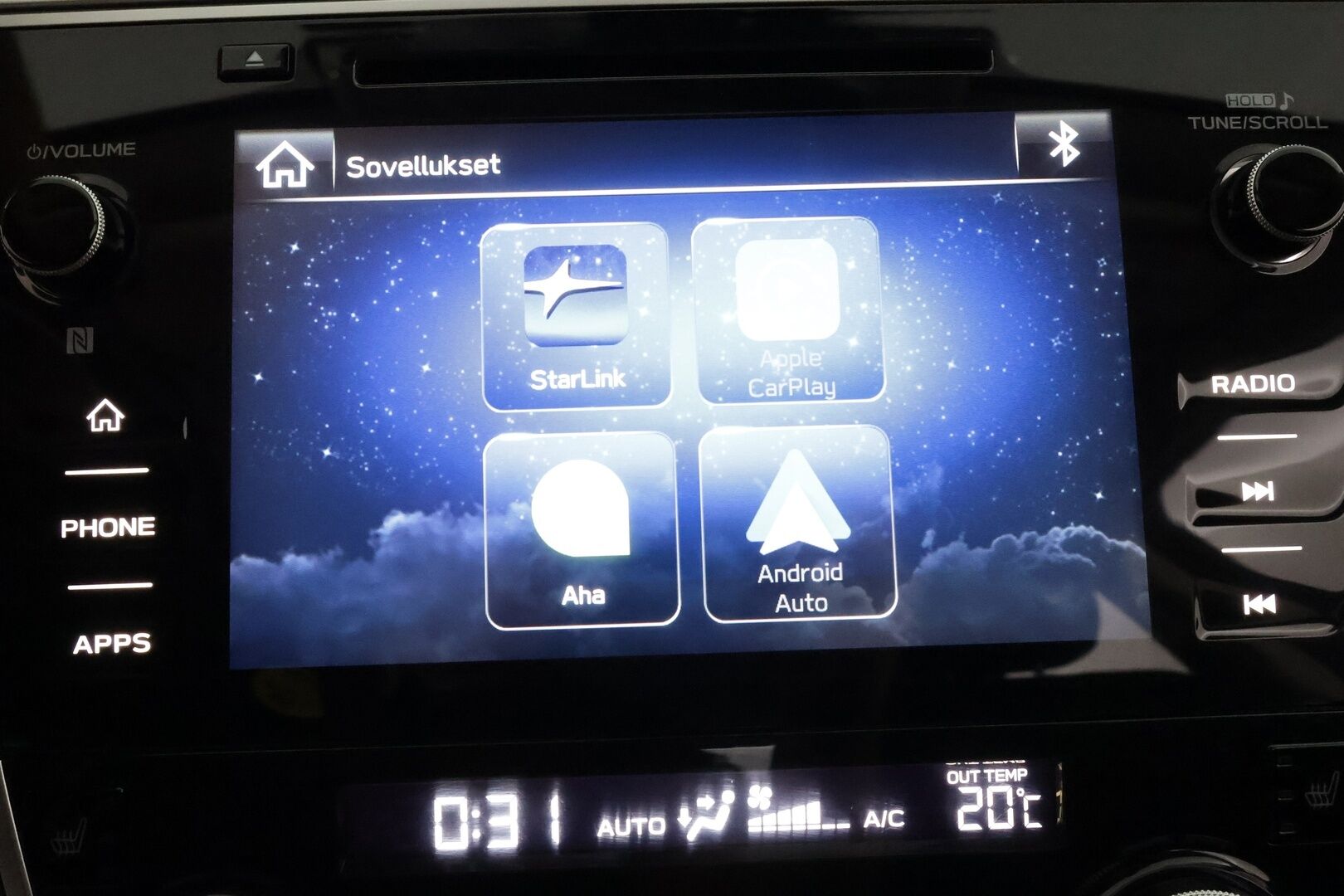 Subaru Outback 2018 2,5i Active CVT Winter **Adapt.Vakkari / LED-valot / P.Kamera / Sisätilanlämmitin / Koukku / Kaistavahti / Keyless** - 3,99% KORKOTARJOUS TÄHÄN AUTOON 21.9. ASTI - Suomi-auto / Kahdet Renkaat