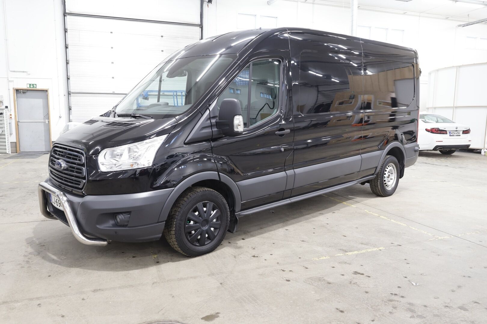 Ford Transit 2019 Van 350 2,0 TDCi 170 hv A6 Etuveto Trend L3H2 * Vakkari / Koukku / webasto / P.Kamera * - ALV-vähennyskelpoinen / Kahdet Renkaat / Suomi-auto 