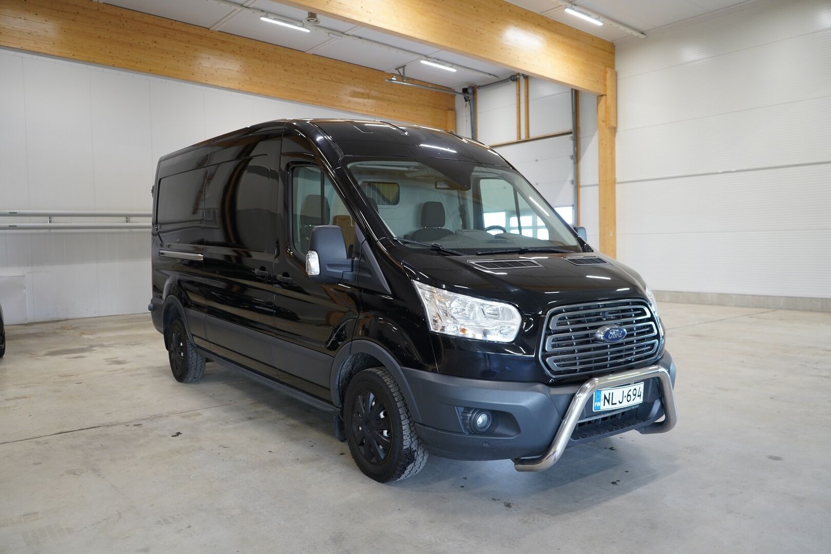 Ford Transit 2019 Van 350 2,0 TDCi 170 hv A6 Etuveto Trend L3H2 *Koukku / Webasto / Kamera* - ALV-vähennyskelpoinen / Kahdet Renkaat / Suomi-auto - HULLUT AVAJAISHULINAT KORKOTARJOUS 3,29 %