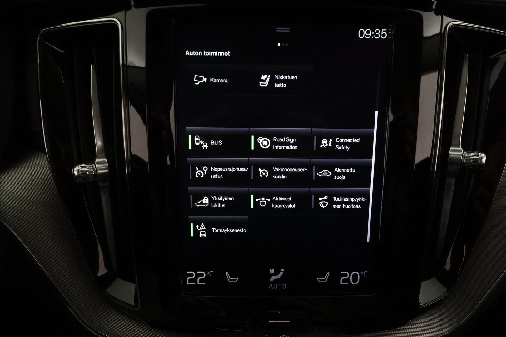 Volvo XC60 2019 T8 AWD Inscription aut **ACC / Ilma-alusta / Koukku / Panorama / Muistipenkki / P.kamera / Full LED / BLIS / Webasto** - Suomi-auto / Kahdet renkaat aluvanteilla / Merkkihuollettu