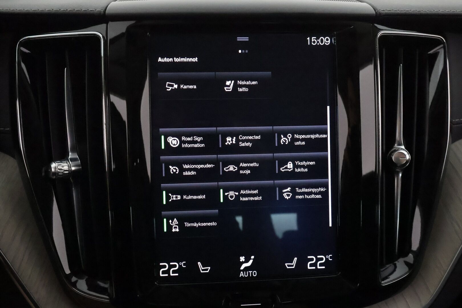 Volvo XC60 2019 D4 Business Inscription aut **Webasto / Adapt.Vakkari / Full-LED / P.kamera / Sporttipenkki Muistilla / Navi / Keyless** - 3,99 % KORKOTARJOUS TÄHÄN AUTOON - 1-om Suomi-auto / Kahdet Renkaat / Merkkihuollettu!