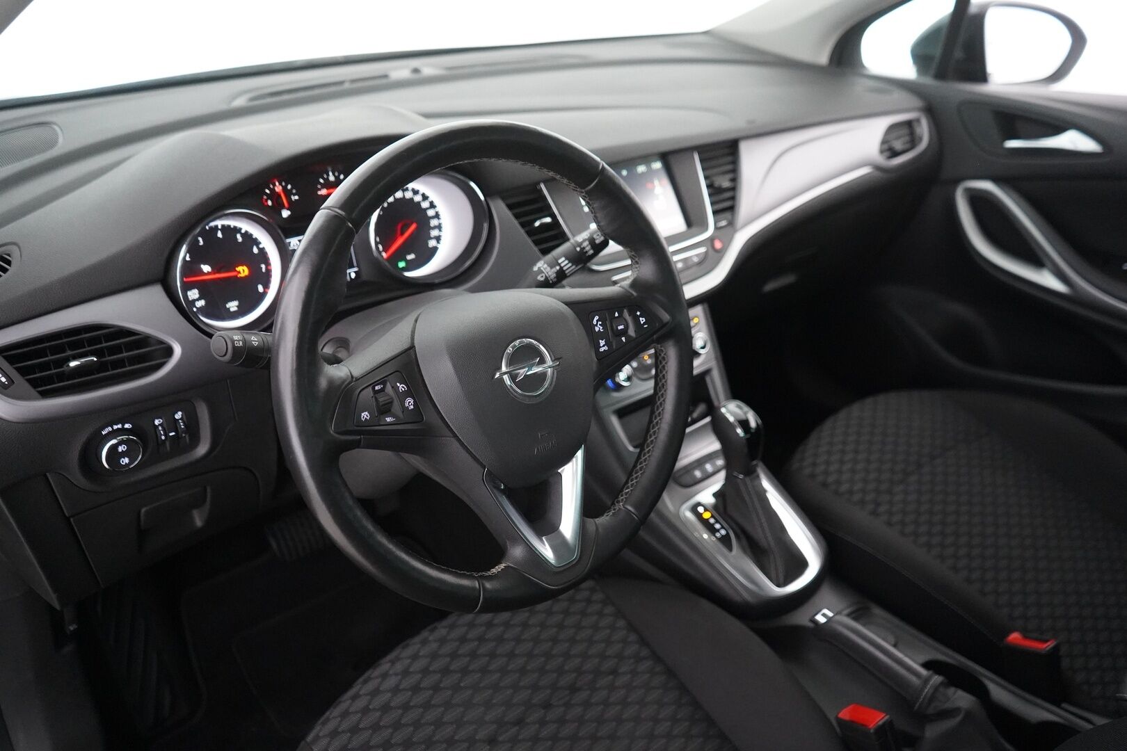 Opel Astra 2019 5-ov Enjoy 1,4 Turbo Start/Stop 110 kW AT6 - Tulossa myyntiin!