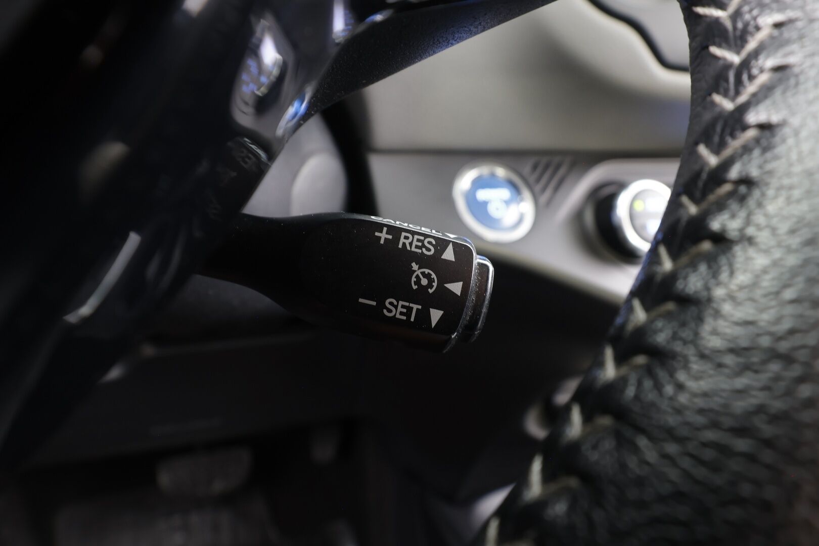 Toyota Yaris 2019 1,5 Hybrid Active 5ov - | Vakkari | Lohko | P.Kamera | Bluetooth | Suomi-auto | Merkkihuollettu |