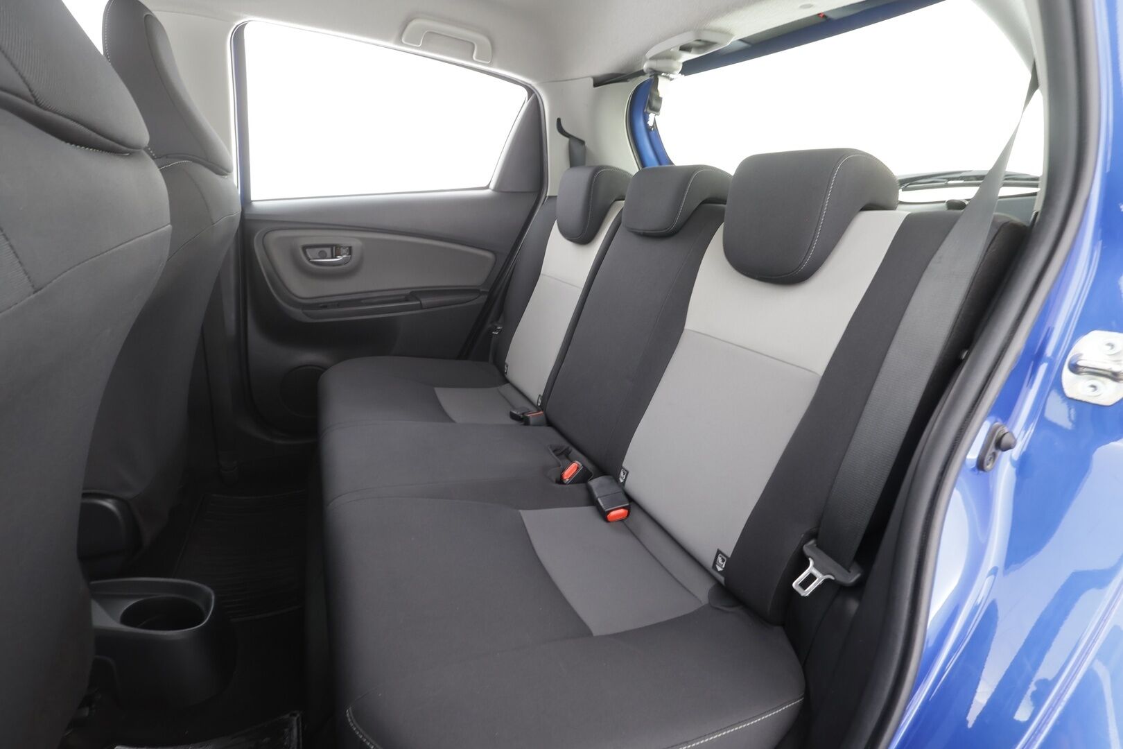 Toyota Yaris 2019 1,5 Hybrid Active 5ov - | Vakkari | Lohko | P.Kamera | Bluetooth | Suomi-auto | Merkkihuollettu |