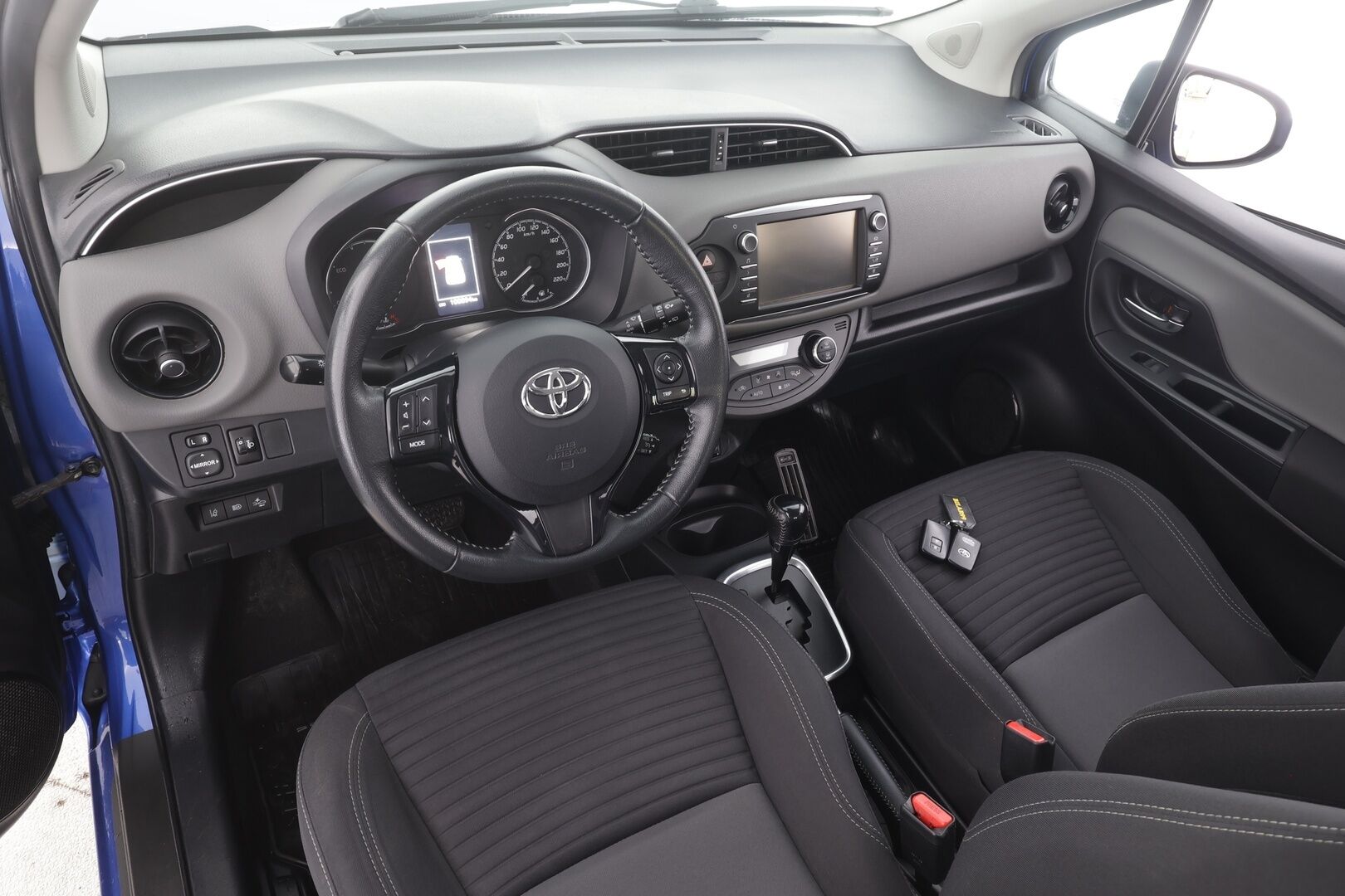 Toyota Yaris 2019 1,5 Hybrid Active 5ov - | Vakkari | Lohko | P.Kamera | Bluetooth | Suomi-auto | Merkkihuollettu |