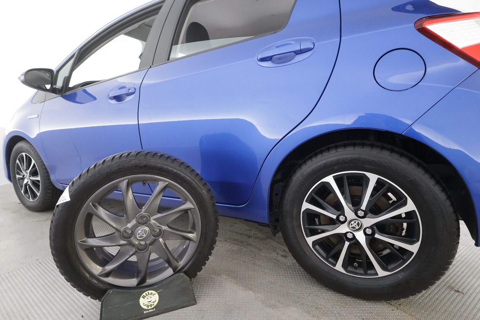 Toyota Yaris 2019 1,5 Hybrid Active 5ov - | Vakkari | Lohko | P.Kamera | Bluetooth | Suomi-auto | Merkkihuollettu |