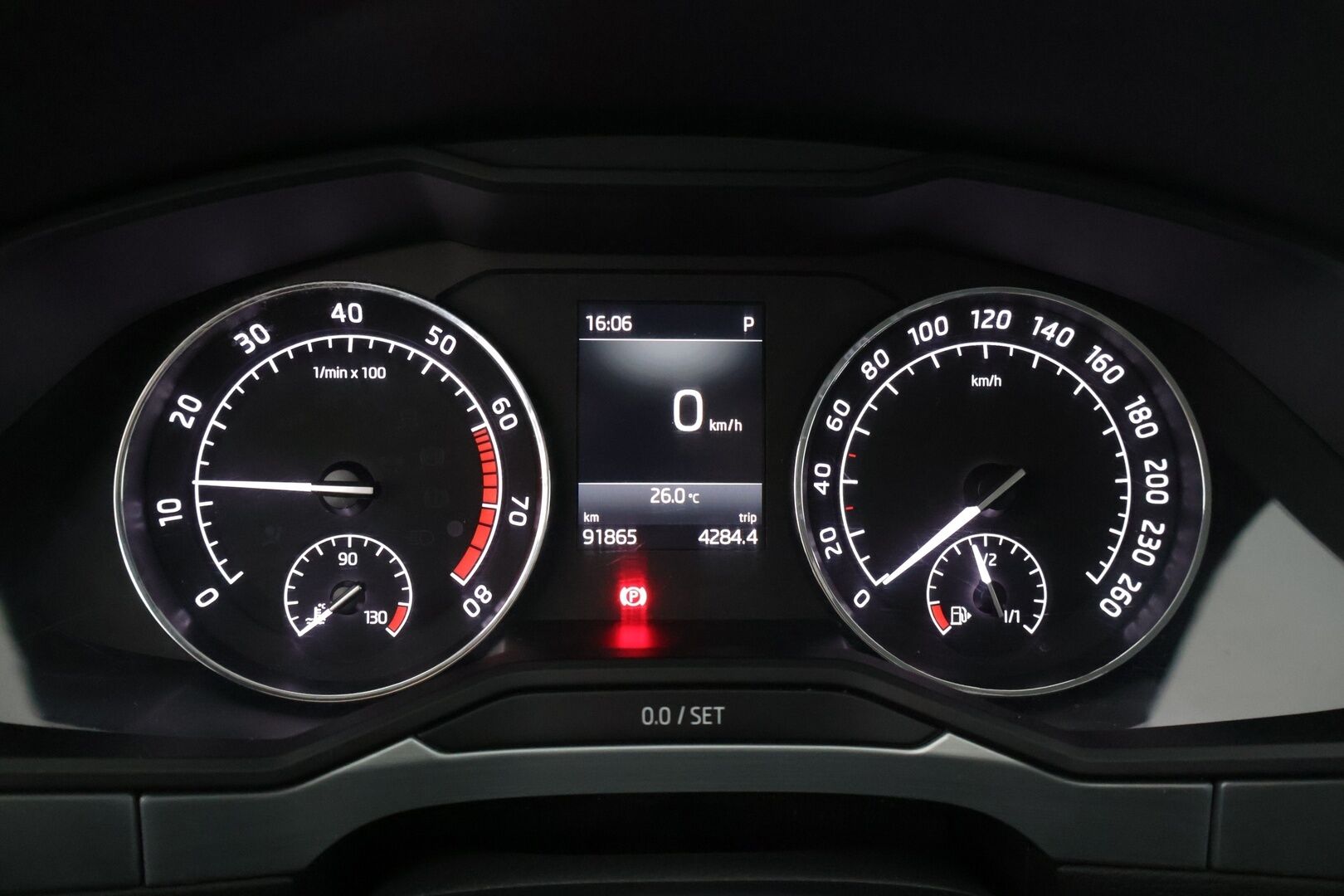 Skoda Superb 2019 Combi 1,5 TSI ACT Ambition BusinessLine DSG Autom. * Webasto / Keylessgo / Lämmitettävä tuulilasi / Peruutuskamera * - * Suomi-auto / 2x renkaat / Juuri huollettu *