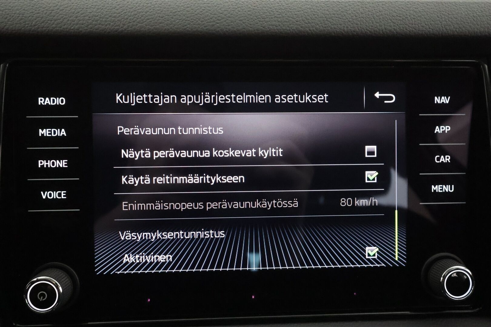 Skoda Kodiaq 2019 2,0 TDI 150 4x4 Style DSG Autom. - Webasto | Vetokoukku | Adapt.Vakkari | Muistipenkit | Keyless | Apple&Android | Peruutustutkat