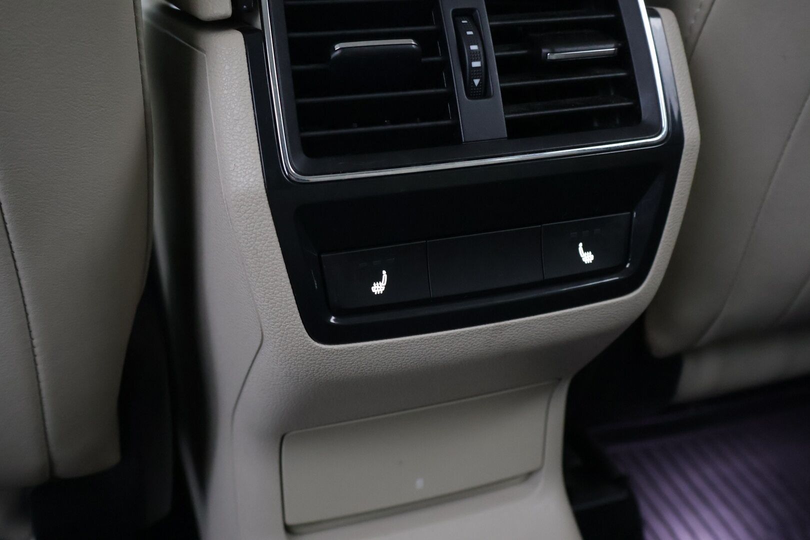 Skoda Kodiaq 2019 1,5 TSI ACT Style DSG Autom. 7-P - Suomi-auto | ACC | Canton | Muistipenkki | Koukku | Webasto | Jakohihna vaihdettu 03/2025