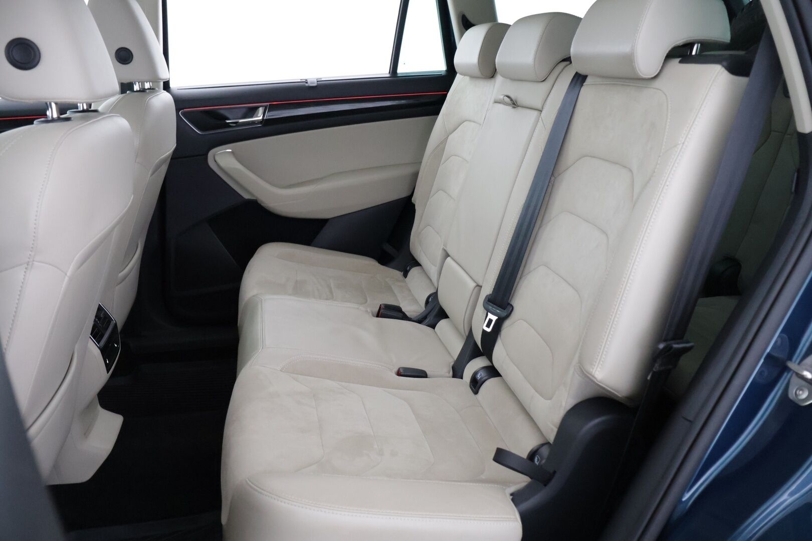 Skoda Kodiaq 2019 1,5 TSI ACT Style DSG Autom. 7-P - Suomi-auto | ACC | Canton | Muistipenkki | Koukku | Webasto | Jakohihna vaihdettu 03/2025