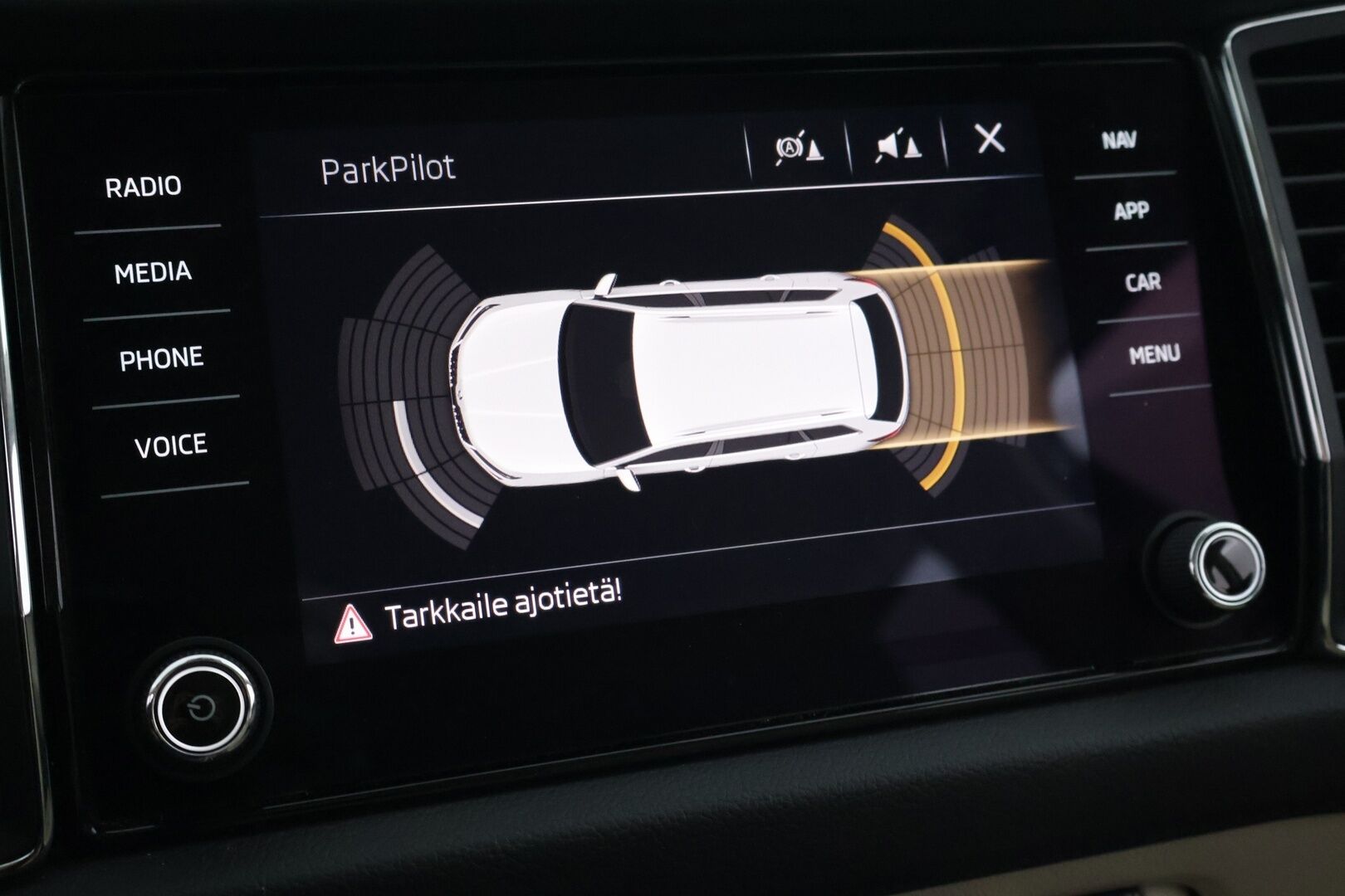 Skoda Kodiaq 2019 1,5 TSI ACT Style DSG Autom. 7-P - Suomi-auto | ACC | Canton | Muistipenkki | Koukku | Webasto | Jakohihna vaihdettu 03/2025