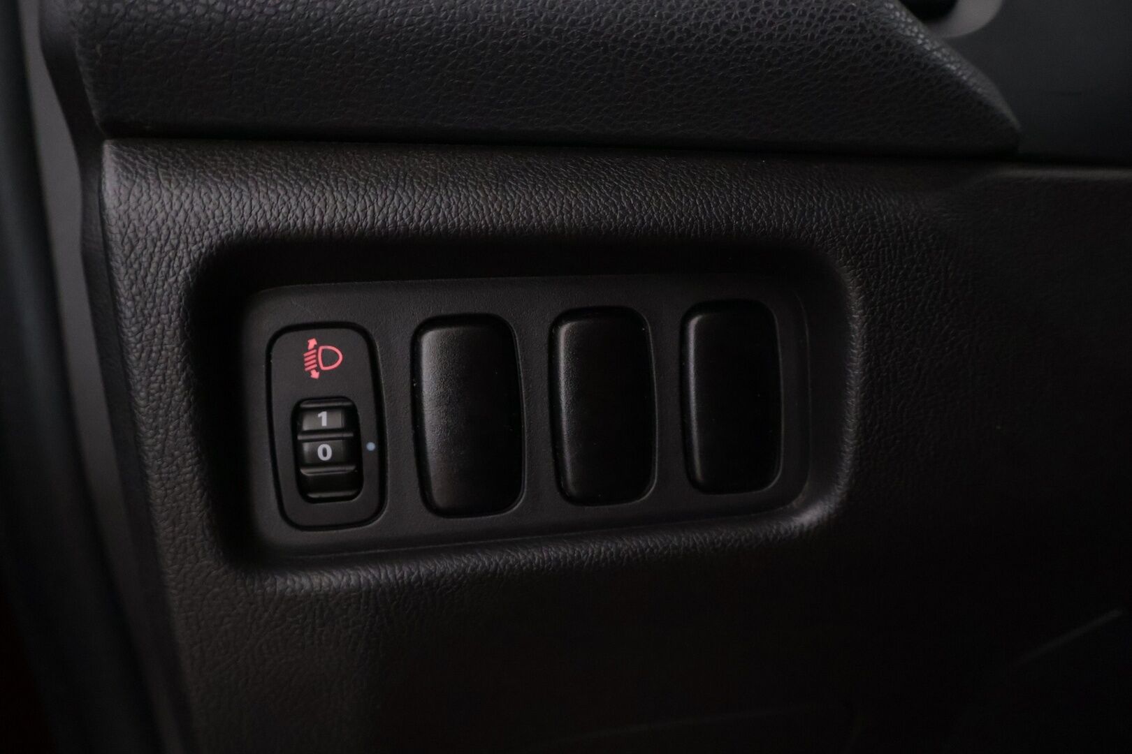 Mitsubishi ASX 2019 1,6 MIVEC Invite Business 5MT *Vetokoukku / Lohkolämm. / Vakkari / Autom. ilmastointi* - *Suomi-auto / 2x renkaat ja vanteet / Fiksu yksilö*