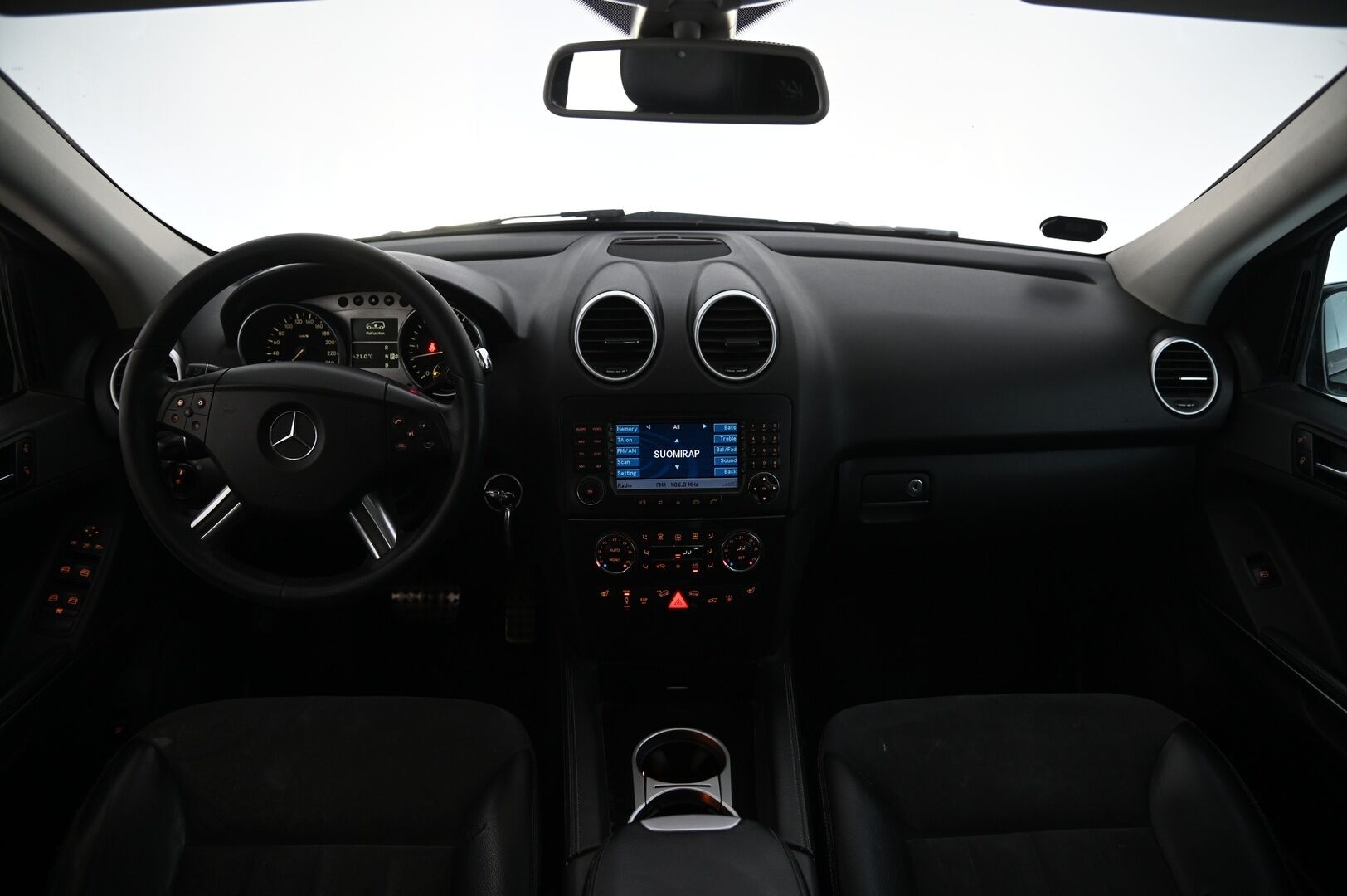 Mercedes-Benz ML 2008 ML 420 CDI 4MATIC Farmari (AC) 5ov 3996cm3 A - Tämä auto myydään YritysOutletissa vain yrityksille! | Kattoikkuna | Harman&Kardon | Vetokoukku | Lisävalot | 2x alut | Muisti