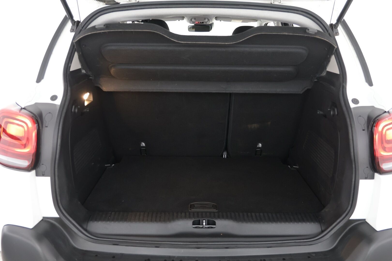 Citroen C3 Aircross 2019 PureTech 110 Feel Automaatti |  Vakkari | Bluetooth | Tutka taakse - Todella siisti | Hyvin huollettu | Vakkari | Bluetooth