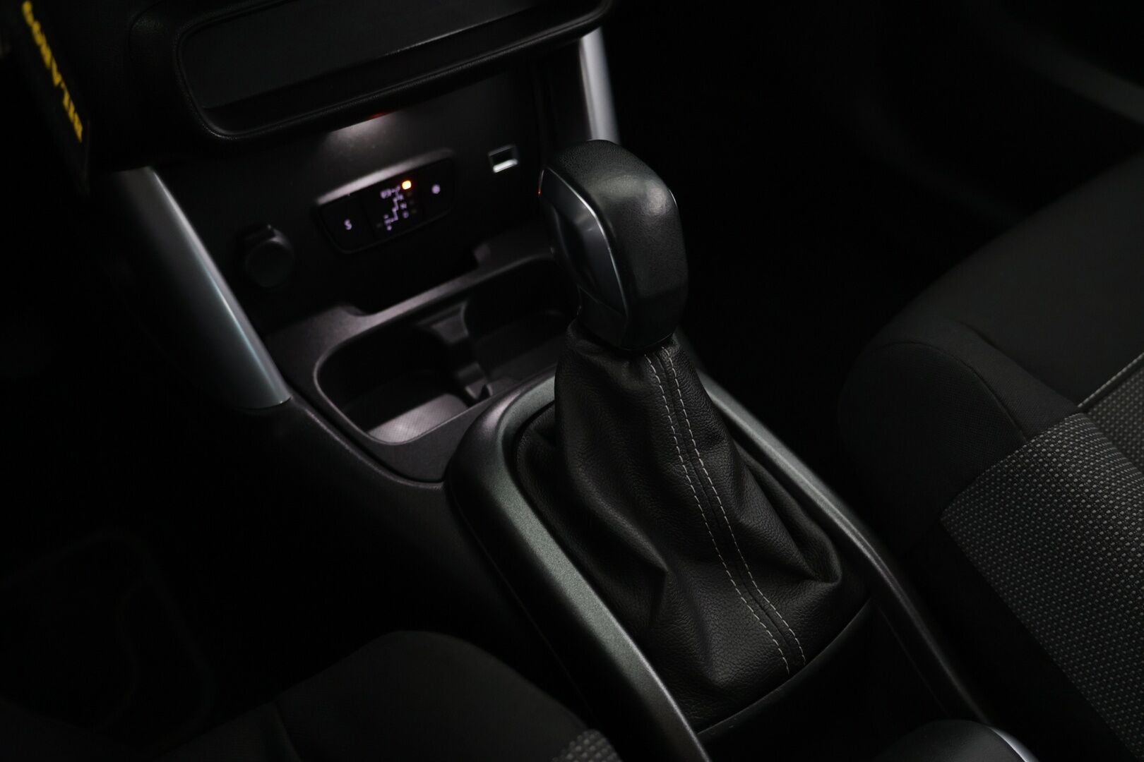 Citroen C3 Aircross 2019 PureTech 110 Feel Automaatti |  Vakkari | Bluetooth | Tutka taakse - Todella siisti | Hyvin huollettu | Vakkari | Bluetooth