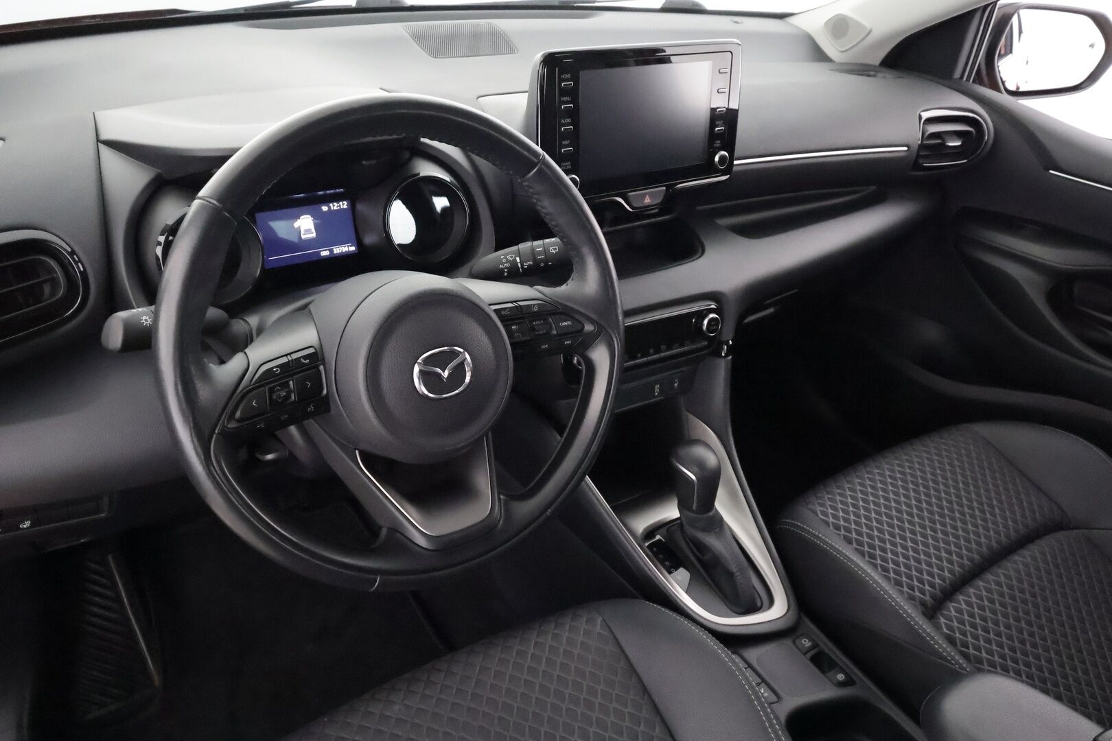 MAZDA 2 2023 1.5 (116) Agile Comfort Pack - ACC | Puolinahat | LED | Keyless | P.kamera | Lämm. ratti | Apple & Android | LTA | PSA | RSA | 1-om suomiauto | Merkkihuollettu 