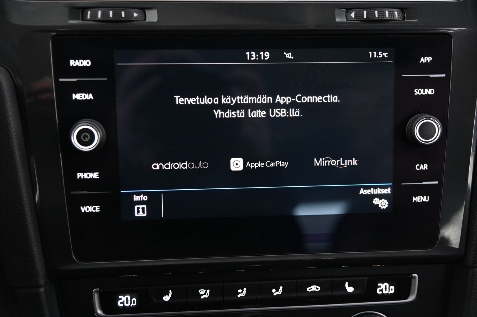 Volkswagen Golf 2019 Comfortline 1,0 TSI 85 kW (115 hv) DSG-automaatti *Webasto / Adapt. Vakkari / P-kamera / Apple&Android * - *2x renkaat / Aut. Ilmastointi / Juuri huollettu