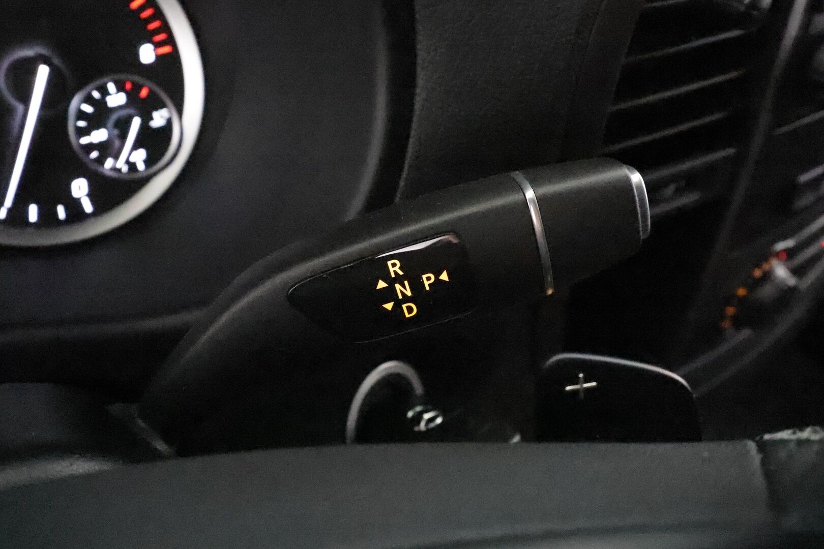 Mercedes-Benz Vito 2020 116CDI RWD-3,2/34K pitkä A3 A **Webasto / P.Kamera / Vakkari / Ilmastointi / Kaistavahti / Katveavustin** - 3,99 % KORKOTARJOUS TÄHÄN AUTOON - 1-om Suomi-auto / Kahdet Renkaat