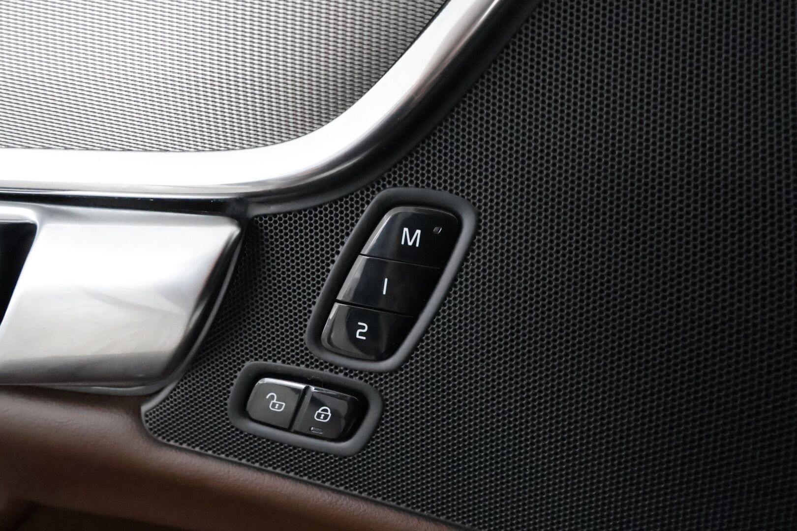 Volvo V90 2019 T8 AWD Inscription aut **Webasto / Adapt.Vakkari / LED-valot / P.Tutkat / Ilmastoidut&Hierovat Sporttinahat Muistilla** - Näyttävä inscription varusteltu volvo, 2x renkaat & vanteet! Jakohihna vaihdettu 10/24! - Osta nyt, maksa vasta ensi vuonna