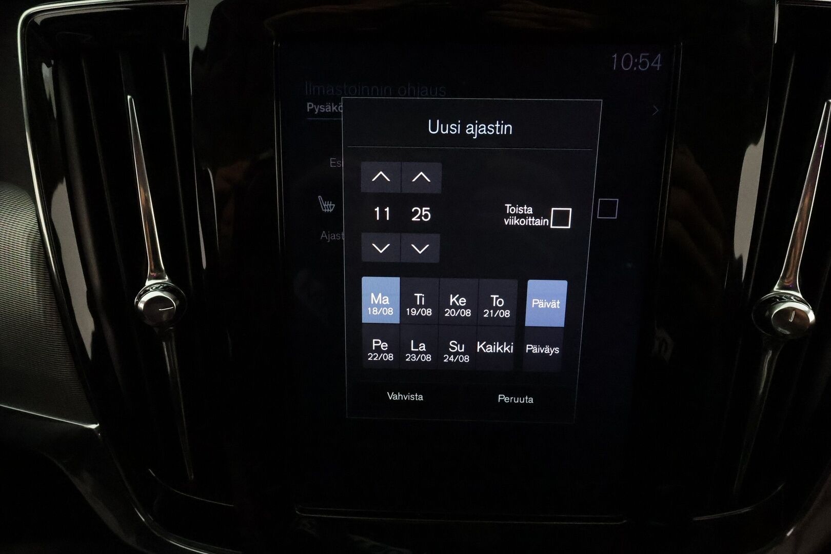 Volvo V90 2019 T8 AWD Inscription aut **Webasto / Adapt.Vakkari / LED-valot / P.Tutkat / Ilmastoidut&Hierovat Sporttinahat Muistilla** - Näyttävä inscription varusteltu volvo, 2x renkaat & vanteet! Jakohihna vaihdettu 10/24! - Osta nyt, maksa vasta ensi vuonna