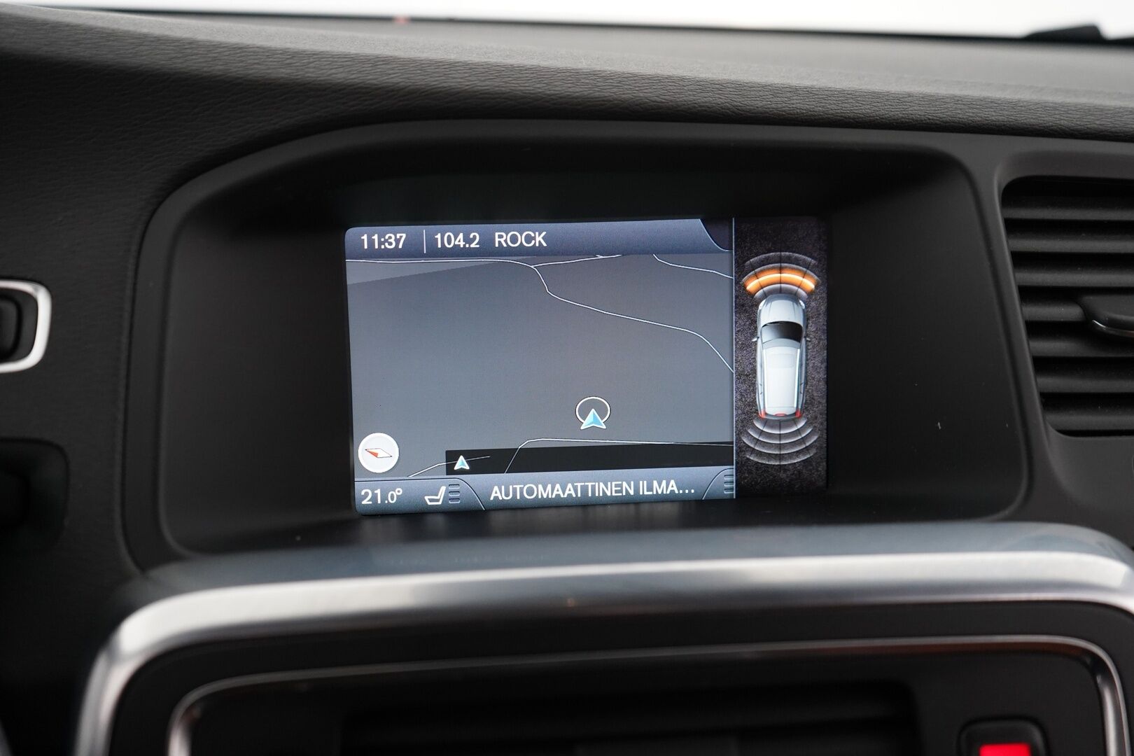Volvo V60 2014 D6 AWD Summum plug in hybrid aut  YritysOutlet - Myydään vain yrityksille - ACC | Webasto | Nahkasisusta Sporttipenkeillä | Kuskin Muistipenkki | Navi | Kahdet renkaat alumiinivantein