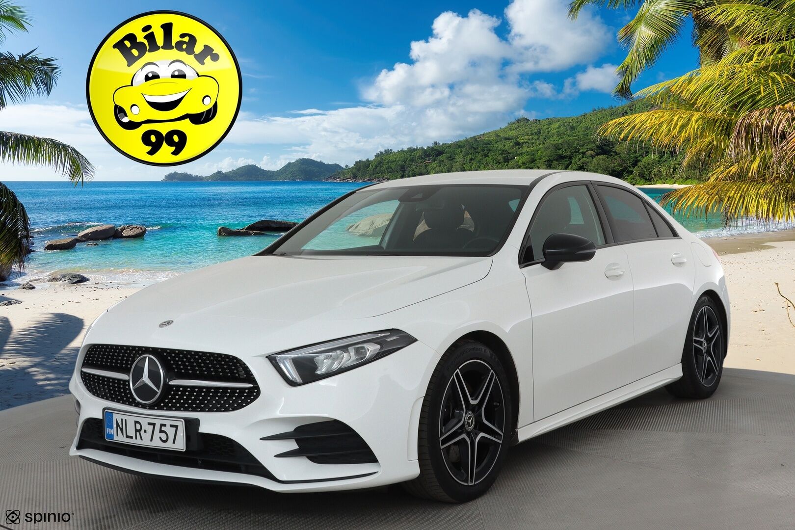 Mercedes-Benz A 2020 220 4MATIC A sedan Business AMG **LED / Sportpenkit / P.kamera / Koukku / Kaistavahti / Sisätilanlämmitin** - Suomi-auto / Kahdet Renkaat