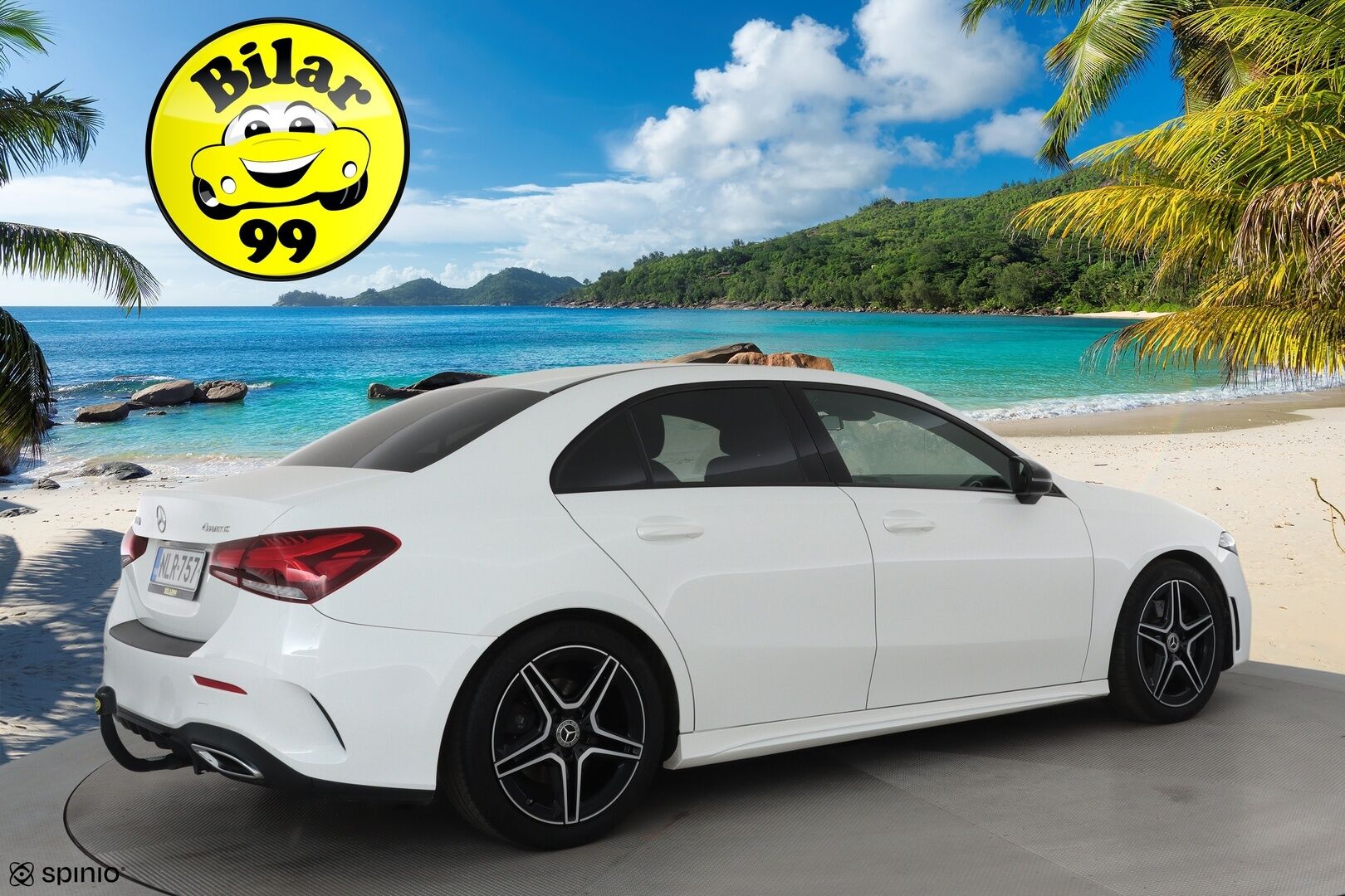 Mercedes-Benz A 2020 220 4MATIC A sedan Business AMG **LED / Sportpenkit / P.kamera / Koukku / Kaistavahti / Sisätilanlämmitin** - Suomi-auto / Kahdet Renkaat