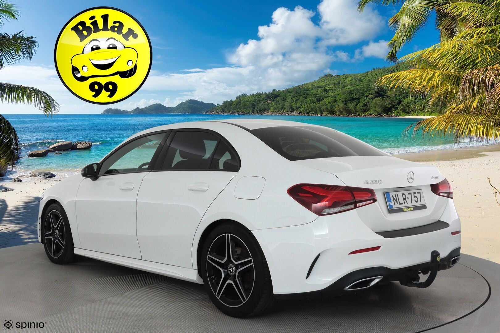 Mercedes-Benz A 2020 220 4MATIC A sedan Business AMG **LED / Sportpenkit / P.kamera / Koukku / Kaistavahti / Sisätilanlämmitin** - Suomi-auto / Kahdet Renkaat