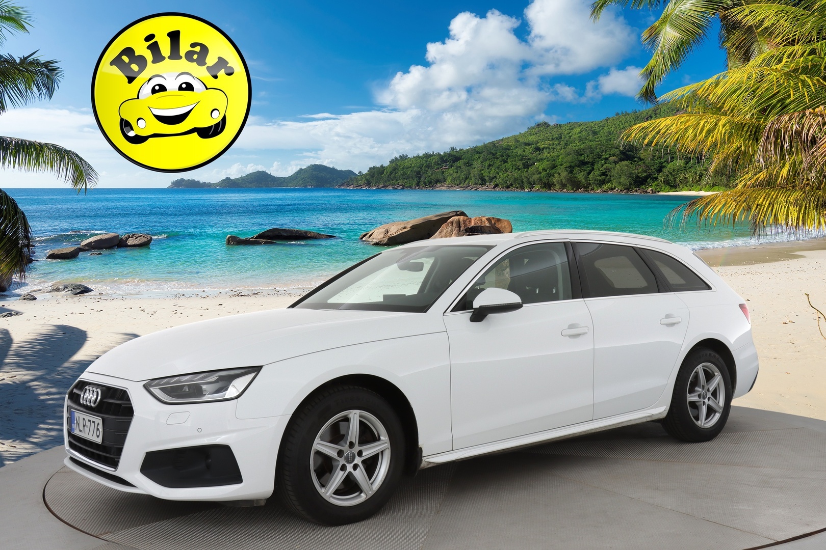 Audi A4 2019, photo 2/31