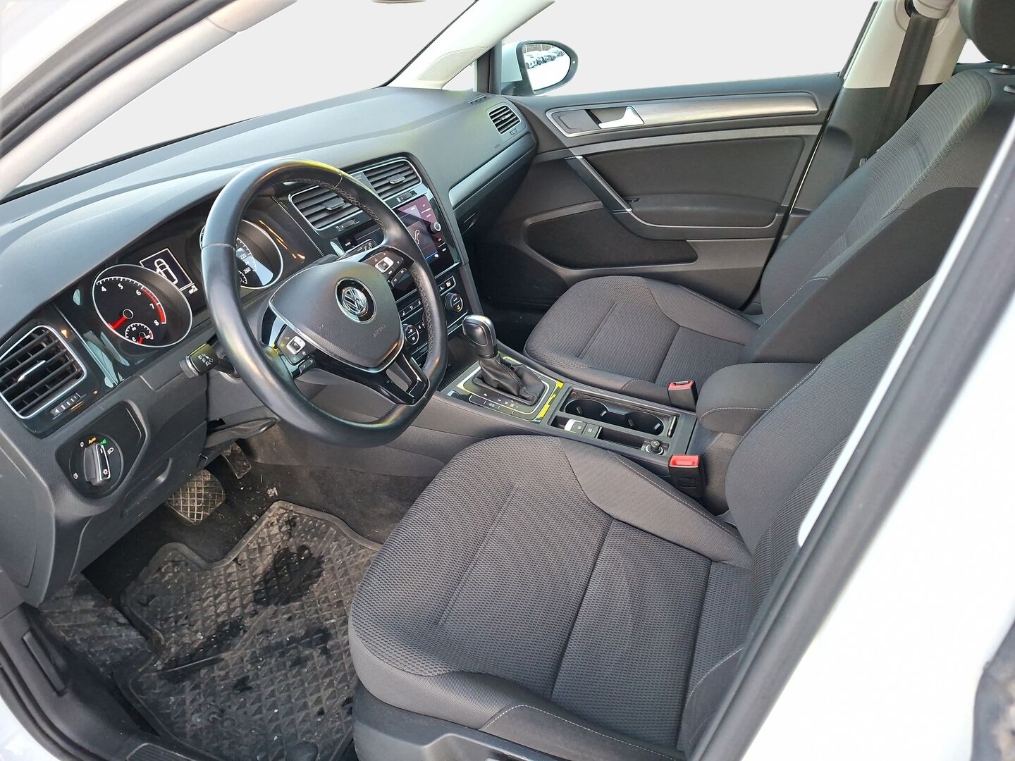 Volkswagen Golf 2020 Variant Comfortline Limited 1,5 TSI EVO 110 kW (150 hv) DSG-automaatti * Suomiauto / Webasto / Adapt.Vakkari / Peruutuskamera - Supervarusteet / Juuri tullut Tampereelle!