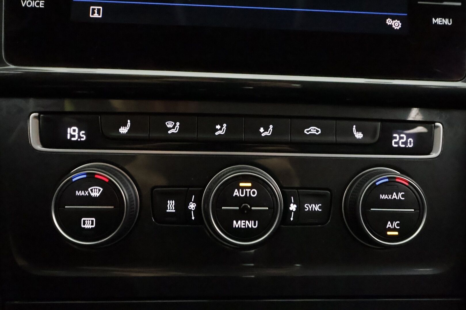 Volkswagen Golf 2020 Variant Comfortline Limited 1,5 TSI EVO 110 kW (150 hv) DSG-automaatti - | Webasto | Koukku | ACC | LED | P.Kamera | Keyless | Apple&Android | Kahdet renkaat | 