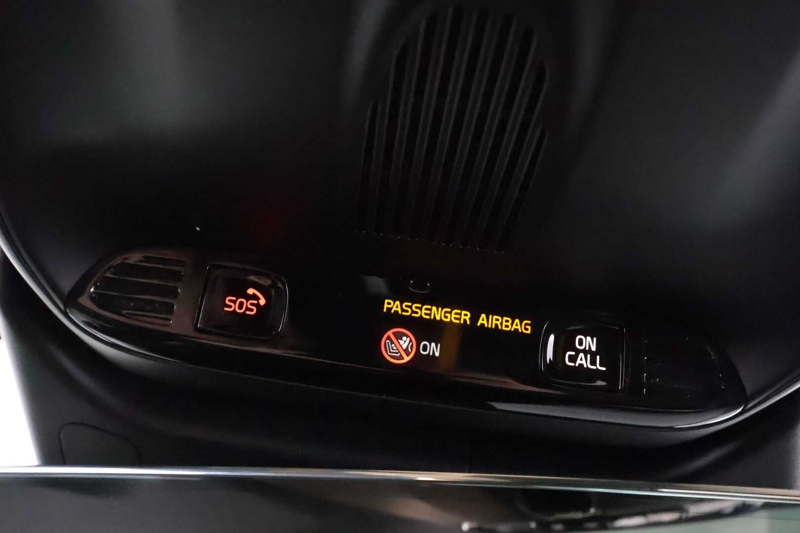 Volvo V60 2020 T8 TwE AWD R-Design Polestar Engineered - | ACC | Webasto | Harman/Kardon | 360° | HUD | Panorama | Öhlins | Muistipenkki | Keyless | BLIS | Pilot Assist | Merkkihuollot | 2x renkaat aluin | 