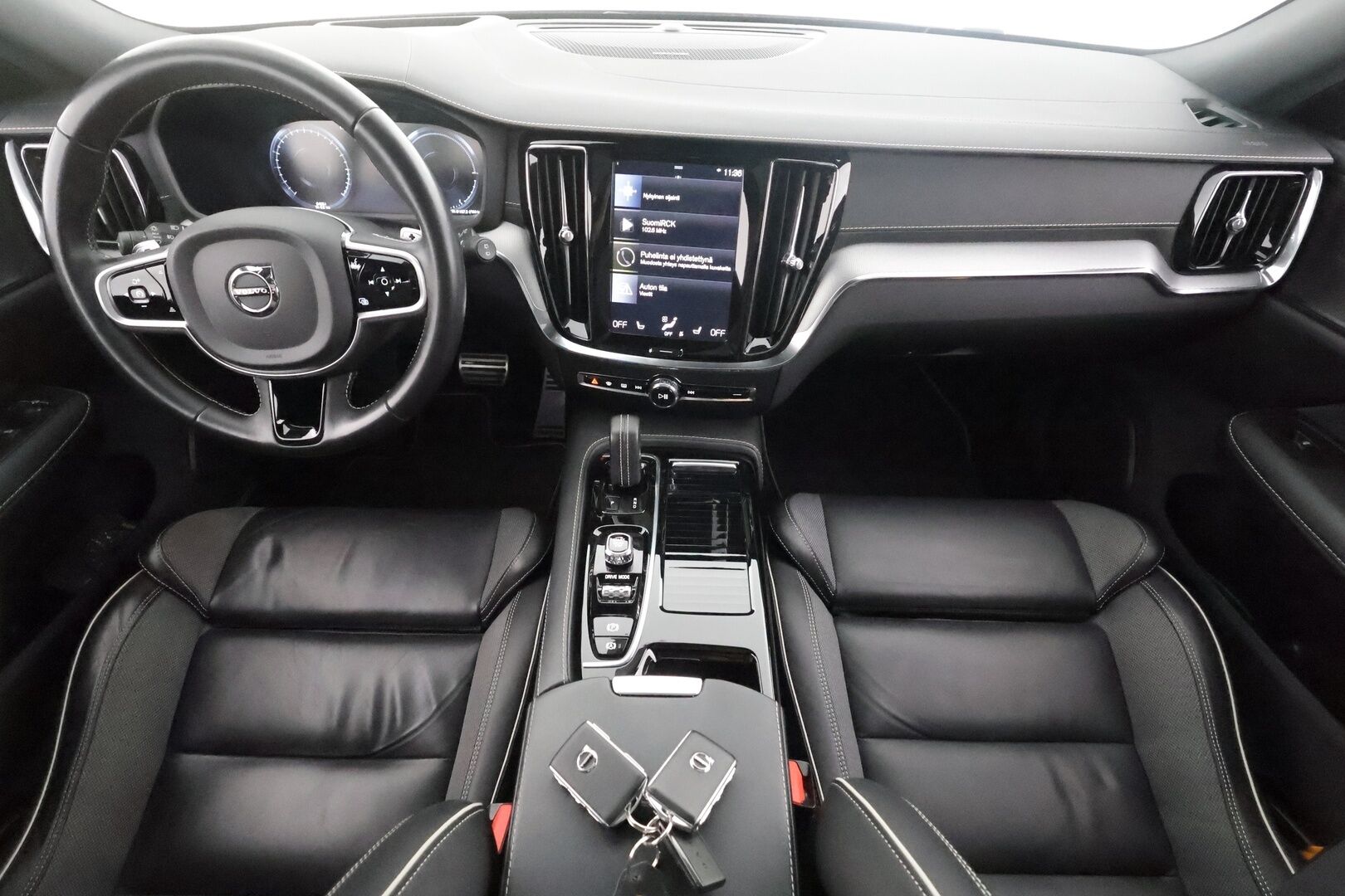 Volvo V60 2020 T8 TwE AWD R-Design Polestar Engineered - | ACC | Webasto | Harman/Kardon | 360° | HUD | Panorama | Öhlins | Muistipenkki | Keyless | BLIS | Pilot Assist | Merkkihuollot | 2x renkaat aluin | 