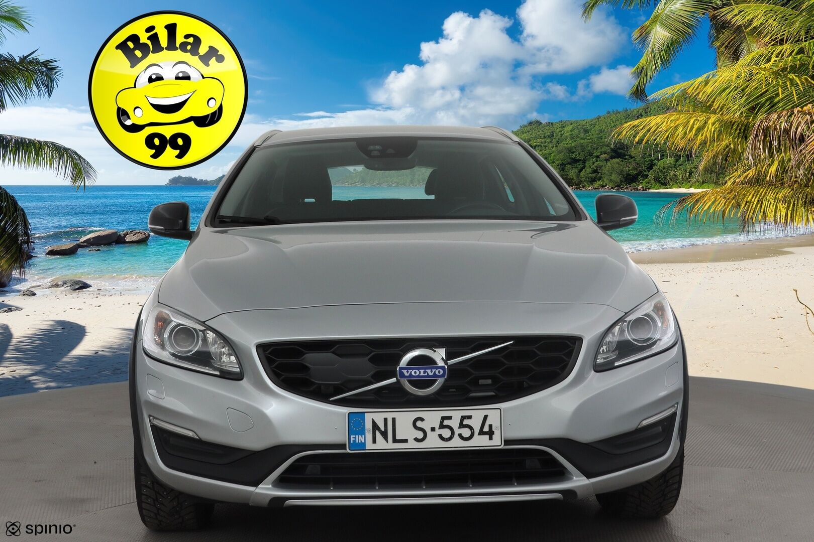 Volvo V60 Cross Country 2018 D4 AWD Business  Classic * ACC / Webasto / Aktiiv.Xenon / P.tutkat / Digimittaristo / Puolinahat / Navi * - Kahdet renkaat aluvanteilla
