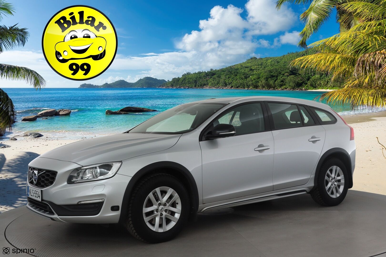 Volvo V60 Cross Country 2018 D4 AWD Business  Classic * ACC / Webasto / Aktiiv.Xenon / P.tutkat / Digimittaristo / Puolinahat / Navi * - Kahdet renkaat aluvanteilla