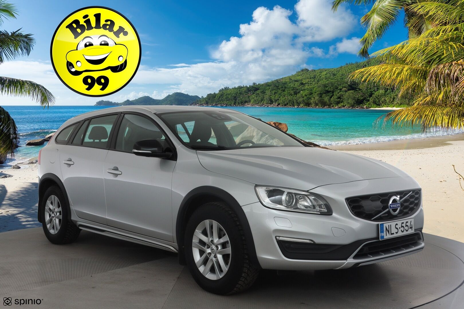 Volvo V60 Cross Country 2018 D4 AWD Business  Classic * ACC / Webasto / Aktiiv.Xenon / P.tutkat / Digimittaristo / Puolinahat / Navi * - Kahdet renkaat aluvanteilla