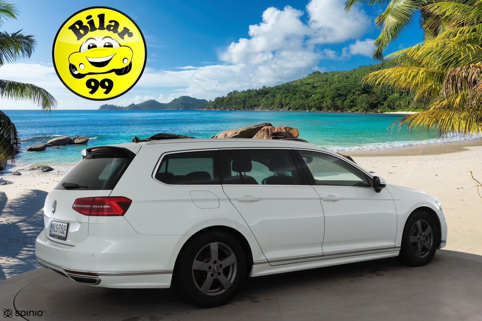 Volkswagen Passat 2017 Variant R-Line 2,0 TDI 140 kW (190 hv) DSG * ACC / Webasto / P.kamera / LED / Puolisähkö penkki / Apple & Android * - Kahdet renkaat