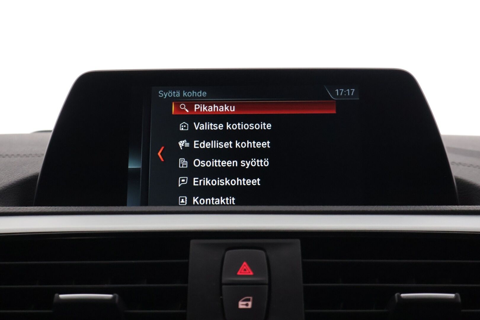 BMW 118 2019 F20 Hatchback 118i A Automatic Edition M Sport / Lohko+sisäpuhallin / Sporttinahat / Tutkat / Vakkari / Navi / LED-valot - Kaksilla aluvanteilla! / Särmä huoltohistoria! - Osta nyt, maksa vasta ensi vuonna