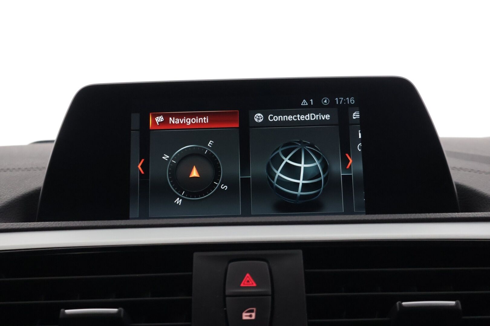 BMW 118 2019 F20 Hatchback 118i A Automatic Edition M Sport / Lohko+sisäpuhallin / Sporttinahat / Tutkat / Vakkari / Navi / LED-valot - Kaksilla aluvanteilla! / Särmä huoltohistoria! - Osta nyt, maksa vasta ensi vuonna