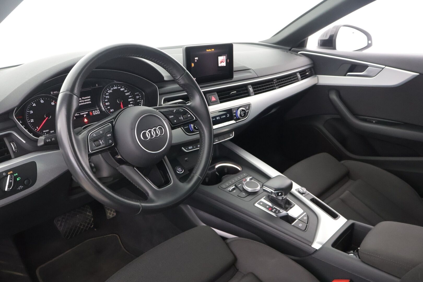 Audi A5 2019 Sportback Business Sport Comfort Edition 35 TFSI 110 kW MHEV S tronic - *Webasto / Sporttipenkit / Musta sisäkatto / Koukku / Tutkat *