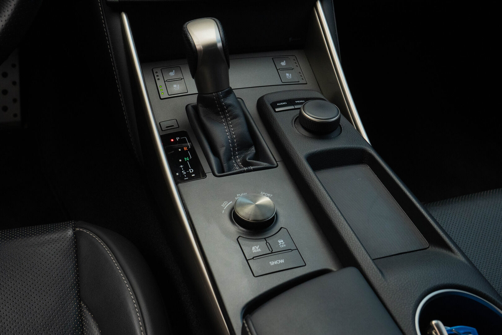 Lexus IS 2015 IS 300h  F-Sport - Nahat | Navi | Vakkari | Kamera 
