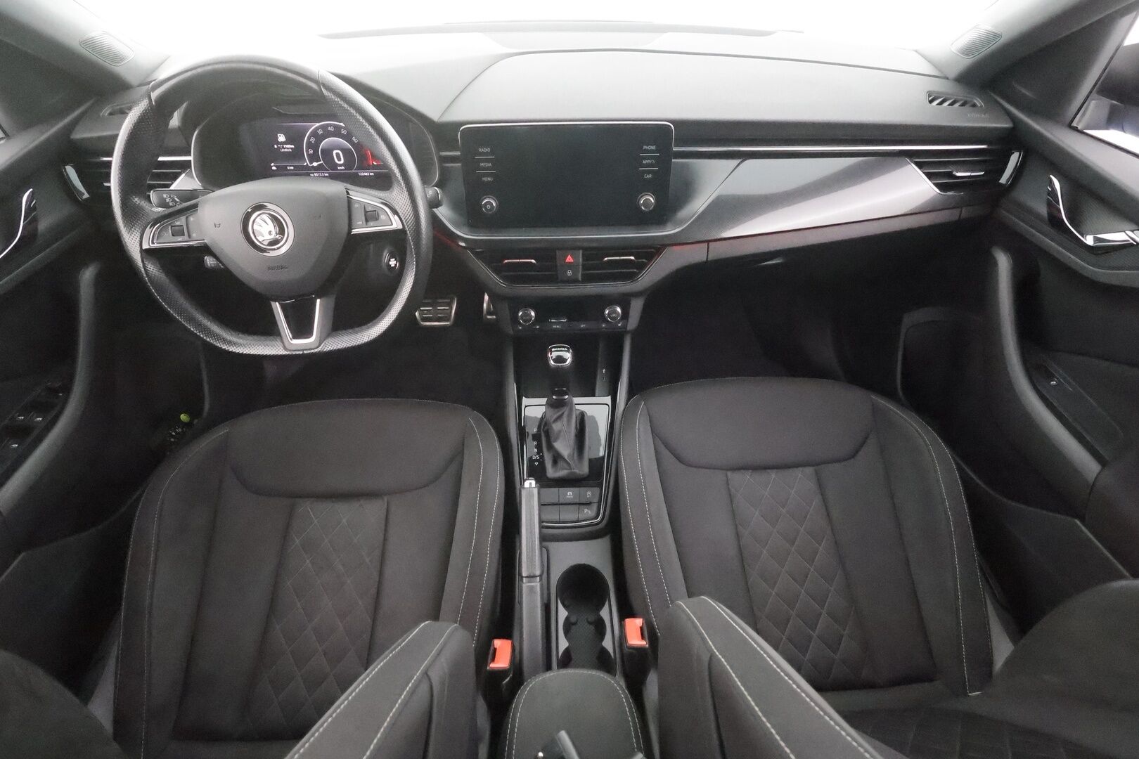 Skoda Scala 2020 1,5 TSI Style DSG Autom. - | ACC | LED | P.Kamera | Keyless | Lasinlämmitys | Apple&Android | Suomi-Auto | Kahdet Renkaat |