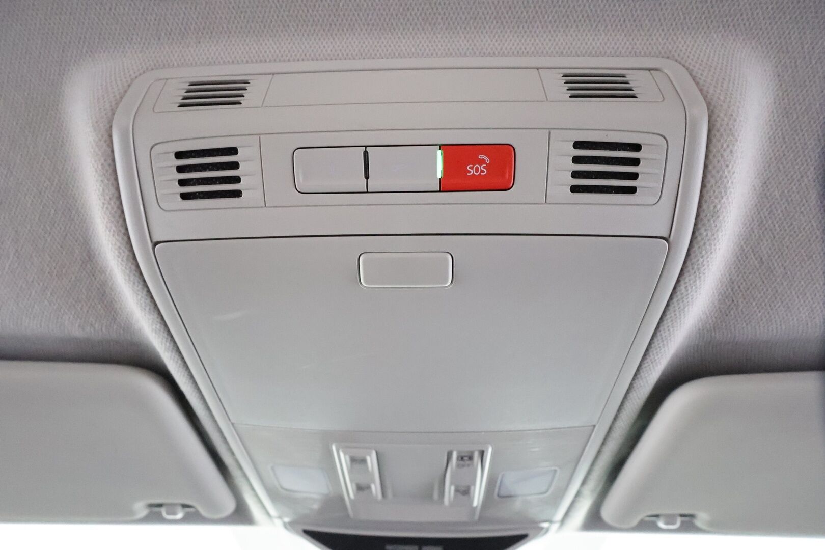 Skoda Kamiq 2020 1,5 TSI Ambition DSG Autom. - | Webasto | LED | Lane Assist | Side Assist | Vakkari | Keyless | P.tutkat | Lämm. ratti | Lämm. tuulilasi | SmartLink | Aut. ilmastointi | 2x renkaat aluin 