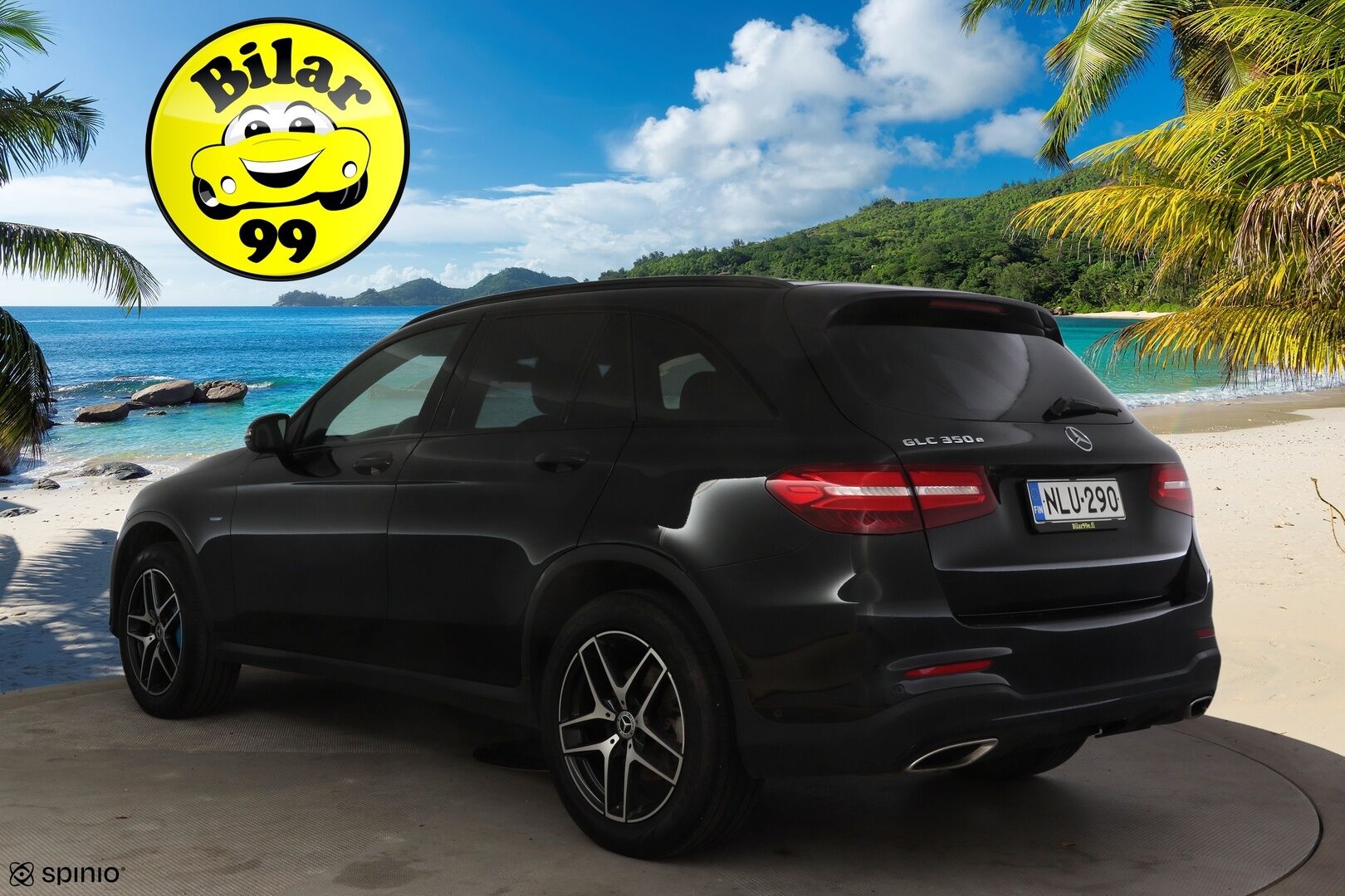Mercedes-Benz GLC 2017 350 e 4Matic A Premium Business AMG* Nahka-alcantarat / Vakkari / Koukku / P.tutkat / Sähkökontti * - * Kahdet renkaat omilla alumiinivanteilla! *