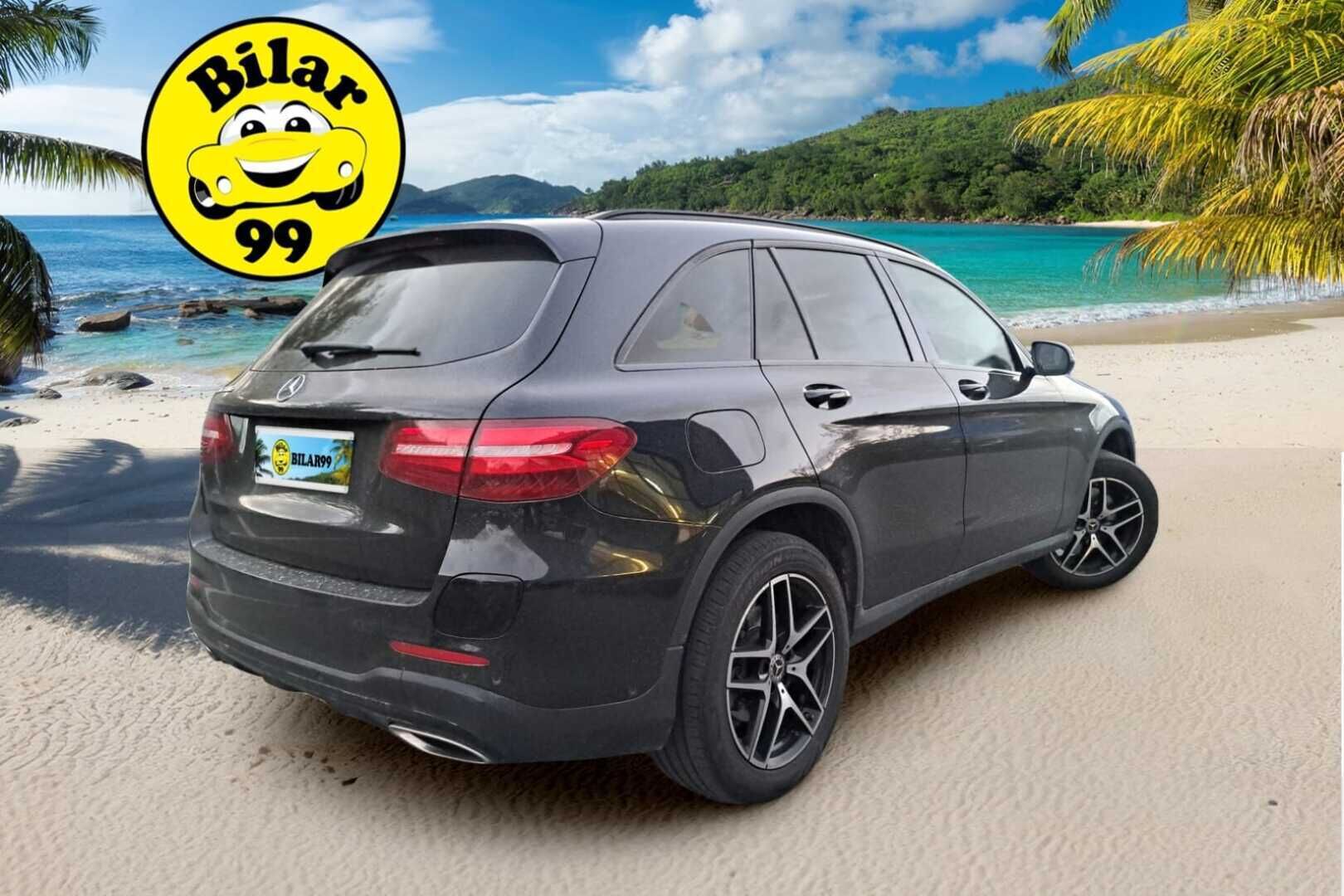 Mercedes-Benz GLC 2017 GLC 350 e 4MATIC Farmari (AC) 5ov 1991cm3 A * AMG / Nahka-alcantarat / Vakkari / Koukku / P.tutkat * - * Kahdet renkaat omilla alumiinivanteilla! *